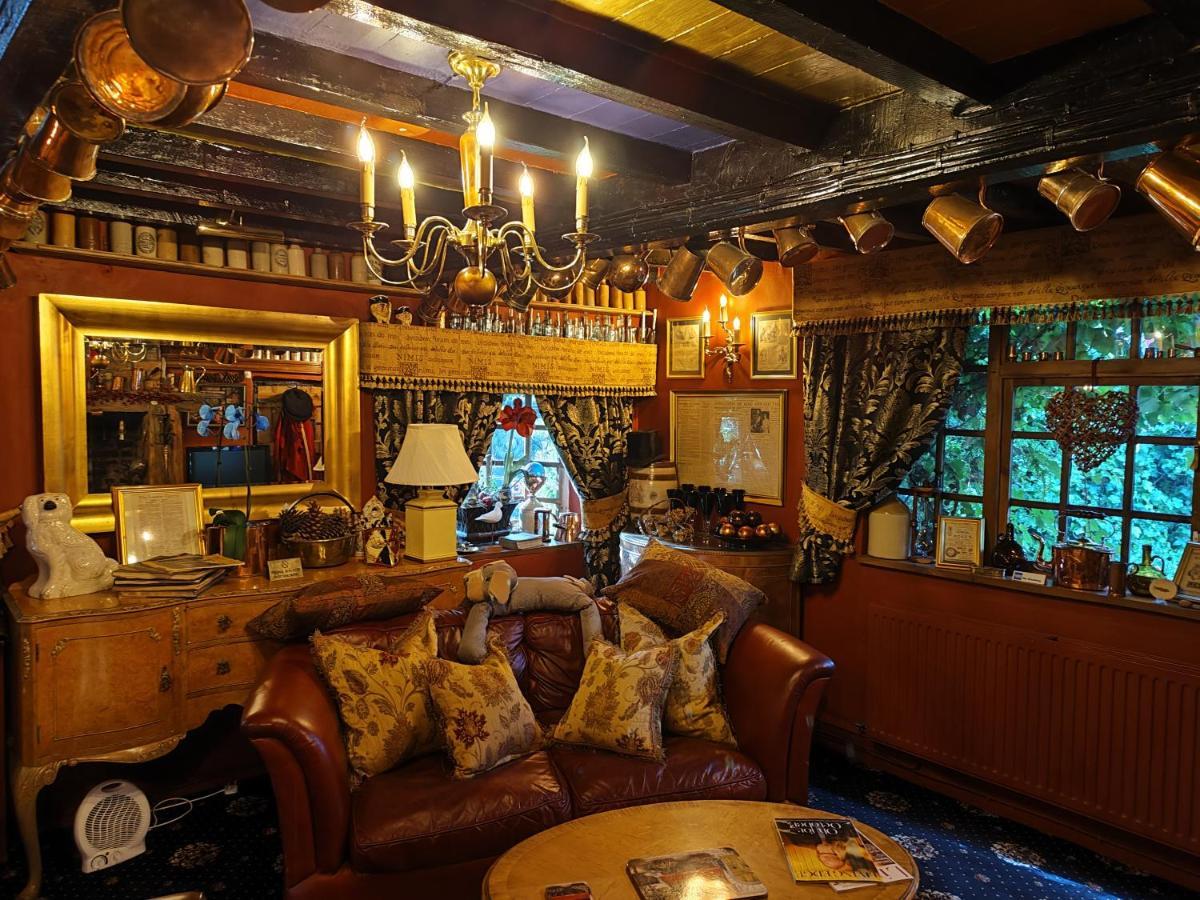 Wizards Thatch Luxury Suites Alderley Edge Ngoại thất bức ảnh