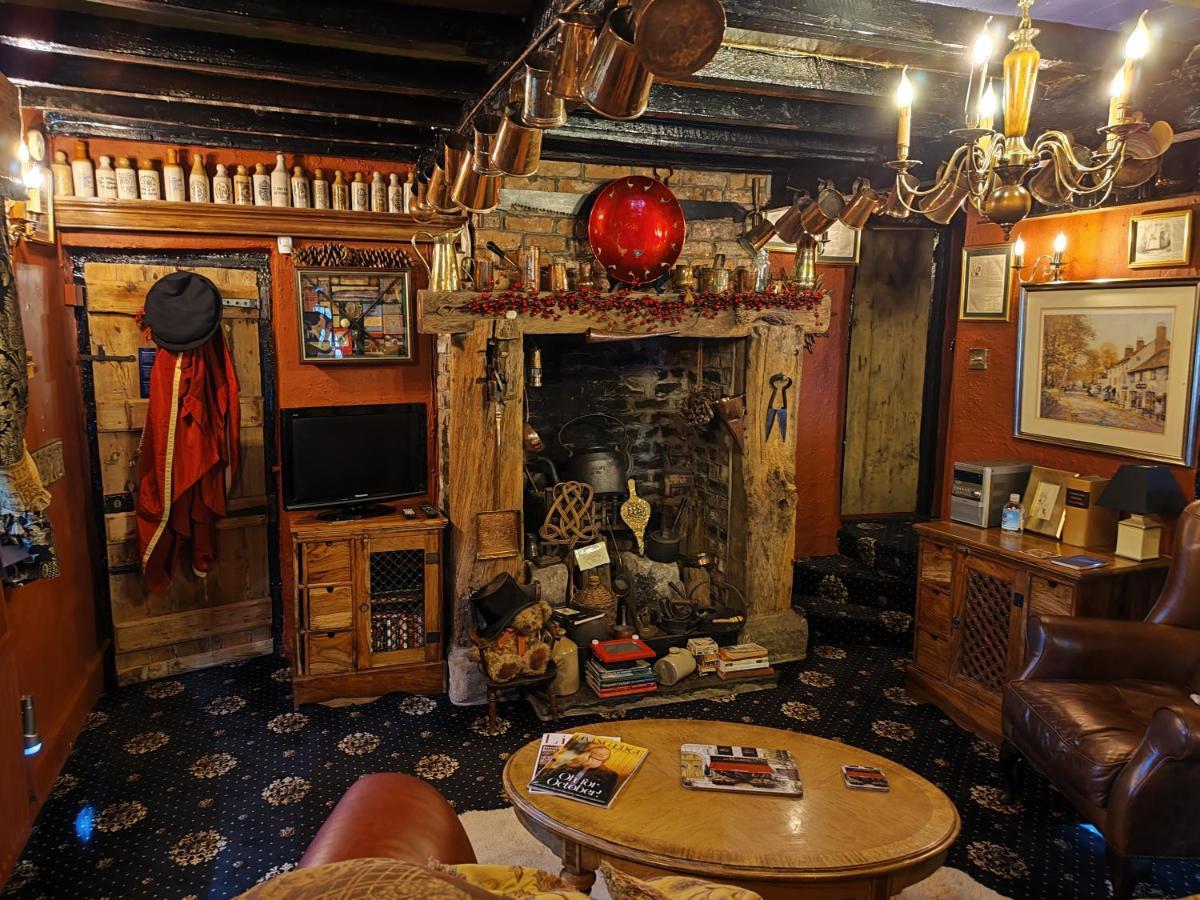 Wizards Thatch Luxury Suites Alderley Edge Ngoại thất bức ảnh