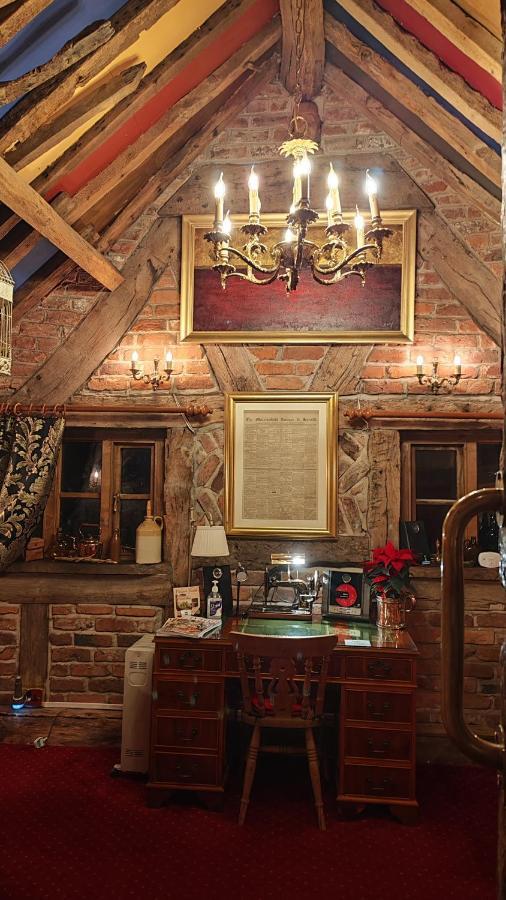 Wizards Thatch Luxury Suites Alderley Edge Ngoại thất bức ảnh