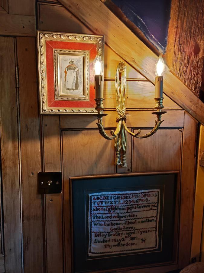 Wizards Thatch Luxury Suites Alderley Edge Ngoại thất bức ảnh