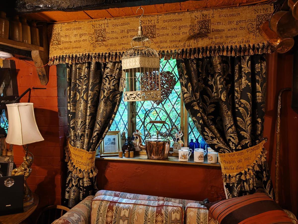 Wizards Thatch Luxury Suites Alderley Edge Ngoại thất bức ảnh